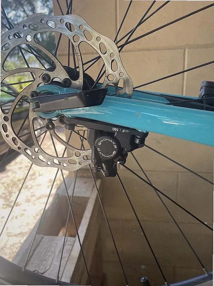 Specialized Sirrus Blue Hybrid Bike Flat Bar Mechanical Disc Derailleur Gears